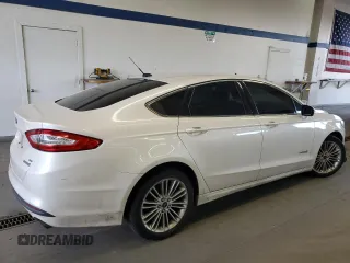 2014 Ford Fusion SE Hybrid with VIN 3FA6P0LU7ER349951, listed as a Copart auction lot 48247925 with 197,441 mi miles and Salvage Title. Bid and sale history available at DreamBid. Image 3.