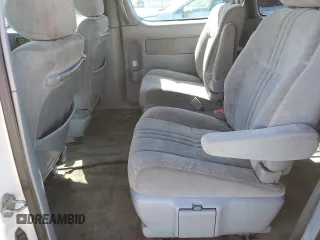 2000 Toyota Sienna LE with VIN 4T3ZF13C2YU254124, listed as a Copart auction lot 52034205 with 178,072 mi miles and Clean Title. Bid and sale history available at carsss.com. Image 11.