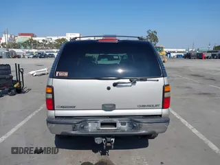 2004 Chevrolet Tahoe LS with VIN 1GNEC13T44R208111, listed as a IAAI auction lot 42189452 with 207,736 mi miles and . Bid and sale history available at DreamBid. Image 16.