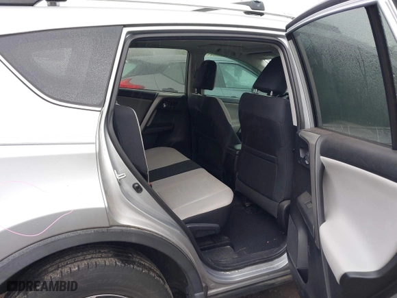 2016 Toyota RAV4 XLE with VIN 2T3WFREV5GW309468, listed as a IAAI auction lot 41973896 with 100,911 mi miles. Bid and sale history available at carsss.com. Image 8.