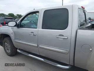 2008 GMC Sierra 1500 SLE1 с VIN 2GTEK13J081272039, выставлен на аукционе IAAI как лот 42261690 с пробегом 210 615 миль миль и . История ставок и продаж доступна на DreamBid. Изображение 14.