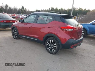 2020 Nissan Kicks SR with VIN 3N1CP5DV0LL563782, listed as a IAAI auction lot 41144161 with 89,285 mi miles. Bid and sale history available at carsss.com. Image 3.