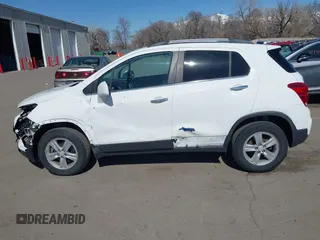 2018 Chevrolet Trax LT with VIN 3GNCJPSB7JL237890, listed as a IAAI auction lot 41771743 with 66,812 mi miles. Bid and sale history available at carsss.com. Image 14.