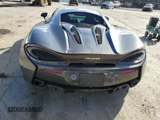 2017 McLaren 570S z VIN SBM13DAAXHW002218, wystawiony jako Copart lot #41875174 z przebiegiem 27 857 mil mil oraz . Historia ofert i sprzedaży dostępna na DreamBid. Obrazek 6.