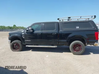 2018 Ford F-250 XL z VIN 1FT7W2BT4JEB37494, wystawiony jako IAAI lot #41866317 z przebiegiem 170 930 mil mil oraz . Historia ofert i sprzedaży dostępna na DreamBid. Obrazek 14.