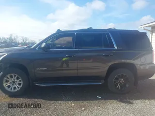 2016 GMC Yukon SLE with VIN 1GKS2AKC9GR273724, listed as a IAAI auction lot 41945761 with 141,425 mi miles. Bid and sale history available at carsss.com. Image 15.