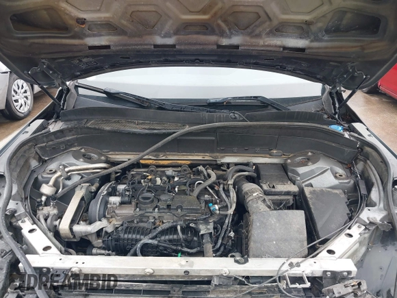2018 Volvo XC90 Momentum with VIN YV4A22PK4J1322277, listed as a IAAI auction lot 42184555 with 105,818 mi miles and . Bid and sale history available at DreamBid. Image 10.