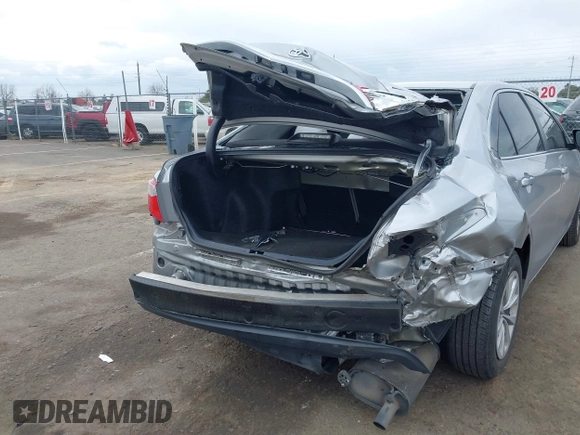 2017 Toyota Camry XLE z VIN 4T1BF1FK4HU667692, wystawiony jako IAAI lot #41789133 z przebiegiem 190 699 mil mil oraz . Historia ofert i sprzedaży dostępna na DreamBid. Obrazek 6.