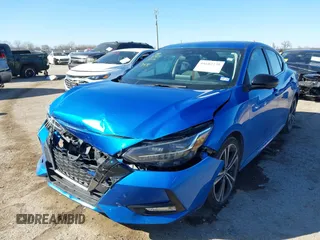 2020 Nissan Sentra SR with VIN 3N1AB8DVXLY313492, listed as a IAAI auction lot 41682275 with 33,024 mi miles and . Bid and sale history available at DreamBid. Image 2.