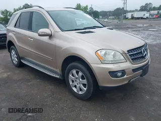 2007 Mercedes-Benz M 320 CDI z VIN 4JGBB22E57A247165, wystawiony jako IAAI lot #42526731 z przebiegiem 237 738 mil mil oraz . Historia ofert i sprzedaży dostępna na DreamBid. Obrazek 1.