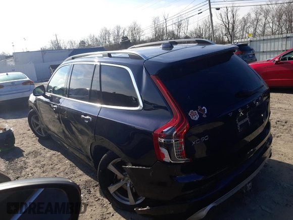 2019 Volvo XC90 Momentum z VIN YV4102PK8K1456992, wystawiony jako Copart lot #44600625 z przebiegiem 88 338 mil mil oraz Szkoda całkowita • Salvage title. Historia ofert i sprzedaży dostępna na DreamBid. Obrazek 2.