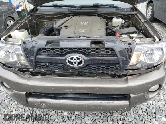 2011 Toyota Tacoma with VIN 3TMLU4EN8BM062971, listed as a Copart auction lot 60919195 with 219,061 mi miles and Clean title. Bid and sale history available at DreamBid. Image 11.