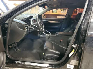 2017 Cadillac ATS Luxury AWD z VIN 1G6AH5SX3H0116652, wystawiony jako Copart lot #45681865 z przebiegiem 138 067 mil mil oraz Szkoda całkowita • Salvage title. Historia ofert i sprzedaży dostępna na DreamBid. Obrazek 7.