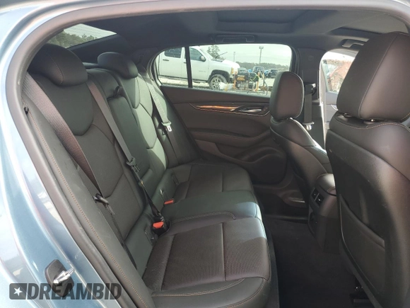 2024 Cadillac CT5 Sport z VIN 1G6DP5RK5R0129186, wystawiony jako Copart lot #85107474 z przebiegiem 11 880 mil mil oraz Szkody całkowita. Historia ofert i sprzedaży dostępna na DreamBid. Obrazek 10.