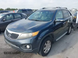 2011 Kia Sorento LX with VIN 5XYKT4A13BG186953, listed as a IAAI auction lot 42075887 with 214,444 mi miles. Bid and sale history available at carsss.com. Image 2.
