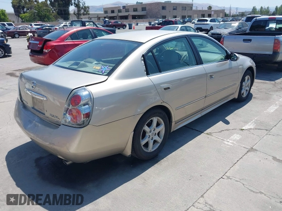 2005 Nissan Altima SE with VIN 1N4BL11E95C116647, listed as a IAAI auction lot 42442014 with 155,302 mi miles and . Bid and sale history available at DreamBid. Image 4.