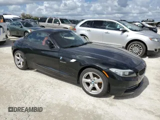 2009 BMW Z4 sDrive30i with VIN WBALM53509E161807, listed as a Copart auction lot 78302854 with 0 mi miles and Salvage Title. Bid and sale history available at carsss.com. Image 4.