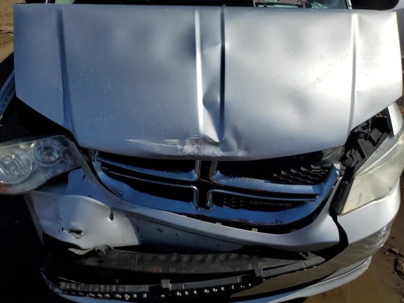 2011 Dodge Grand Caravan Cargo with VIN 2D4RN1AG5BR725941, listed as a Copart auction lot 50244065 with 57,831 mi miles and Salvage Title. Bid and sale history available at carsss.com. Image 13.