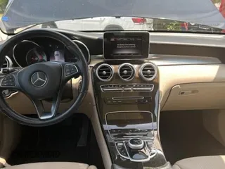2019 Mercedes-Benz GLC 300 with VIN WDC0G4JBXKV139183, listed as a Copart auction lot 62081645 with 55,145 mi miles and Salvage title. Bid and sale history available at DreamBid. Image 9.