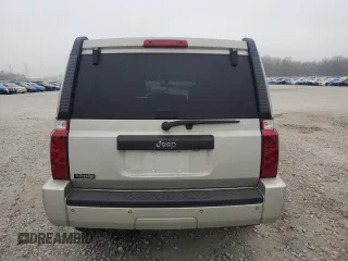 2008 Jeep Commander Sport with VIN 1J8HH48K98C153360, listed as a Copart auction lot 43622395 with 208,773 mi miles and Salvage title. Bid and sale history available at DreamBid. Image 6.