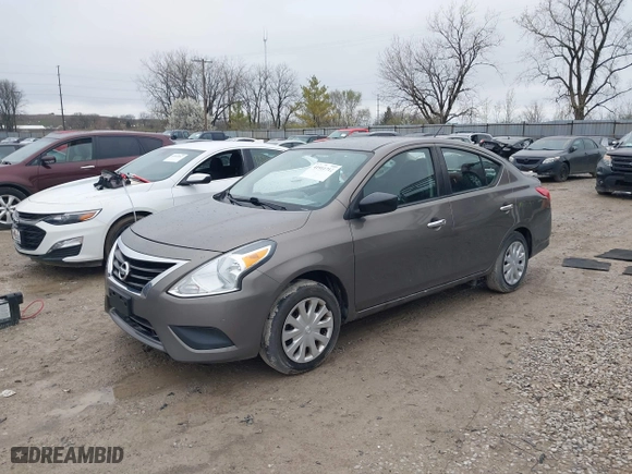 2017 Nissan Versa Sedan SV with VIN 3N1CN7AP5HK442878, listed as a IAAI auction lot 41911712 with 121,013 mi miles. Bid and sale history available at carsss.com. Image 17.