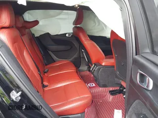 2019 Volvo XC40 Momentum с VIN YV4162XZ8K2008421, выставлен на аукционе IAAI как лот 42163876 с пробегом 142 304 миль миль и . История ставок и продаж доступна на DreamBid. Изображение 8.