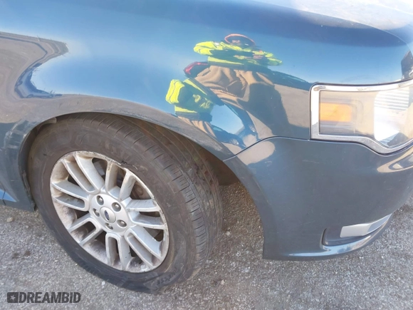 2016 Ford Flex SEL with VIN 2FMGK5C83GBA06919, listed as a IAAI auction lot 41039097 with 183,187 mi miles. Bid and sale history available at carsss.com. Image 6.