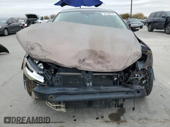 2012 Volkswagen Jetta Sedan SE w/Convenience with VIN 3VWDX7AJ2CM305513, listed as a Copart auction lot 84106174 with 171,168 mi miles and Salvage Title. Bid and sale history available at carsss.com. Image 5.