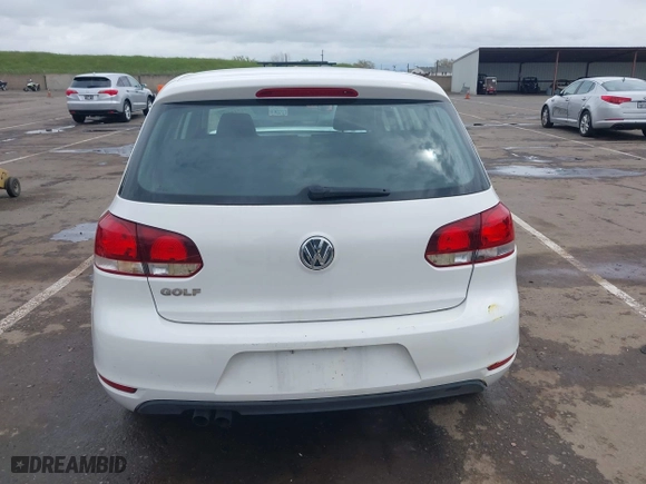 2010 Volkswagen Golf with VIN WVWDB7AJ5AW092782, listed as a IAAI auction lot 41916632 with 137,207 mi miles. Bid and sale history available at carsss.com. Image 16.
