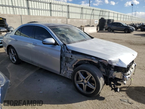 2017 Mercedes-Benz E-Class E 300 Luxury with VIN WDDZF4JB5HA036310, listed as a Copart auction lot 45744255 with 17,600 mi miles and Salvage Title. Bid and sale history available at carsss.com. Image 4.