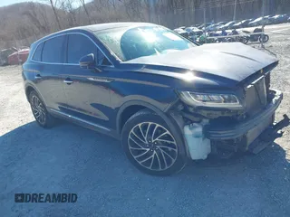 2019 Lincoln Nautilus Reserve z VIN 2LMPJ6LP2KBL12796, wystawiony jako IAAI lot #41427007 z przebiegiem 66 445 mil mil oraz . Historia ofert i sprzedaży dostępna na DreamBid. Obrazek 1.