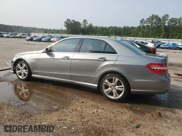 2012 Mercedes-Benz E 350 Luxury with VIN WDDHF8JBXCA545918, listed as a Copart auction lot 58953115 with 220,307 mi miles and Salvage title. Bid and sale history available at DreamBid. Image 2.