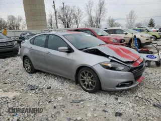 2015 Dodge Dart SXT z VIN 1C3CDFBB0FD201096, wystawiony jako Copart lot #54091285 z przebiegiem 182 687 mil mil oraz Czysty tytuł • Clean title. Historia ofert i sprzedaży dostępna na DreamBid. Obrazek 4.