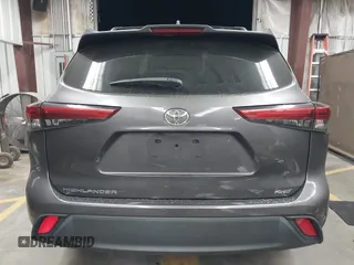 2021 Toyota Highlander L with VIN 5TDCZRBH2MS146641, listed as a IAAI auction lot 42237613 with 68,480 mi miles and . Bid and sale history available at DreamBid. Image 17.