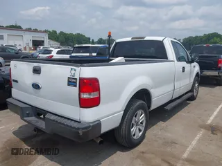 2008 Ford F-150 XL с VIN 1FTRF12228KE23883, выставлен на аукционе IAAI как лот 42416926 с пробегом 193 686 миль миль и . История ставок и продаж доступна на DreamBid. Изображение 4.