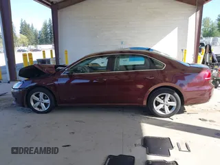 2013 Volkswagen Passat SE w/Sunroof & Nav with VIN 1VWBP7A31DC049778, listed as a IAAI auction lot 42087235 with 197,784 mi miles. Bid and sale history available at carsss.com. Image 14.