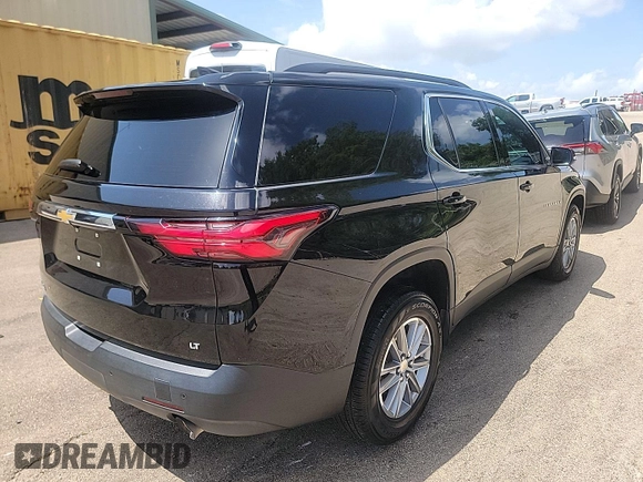 2022 Chevrolet Traverse LT Cloth z VIN 1GNERGKW0NJ146381, wystawiony jako IAAI lot #42558331 z przebiegiem 79 527 mil mil oraz . Historia ofert i sprzedaży dostępna na DreamBid. Obrazek 25.
