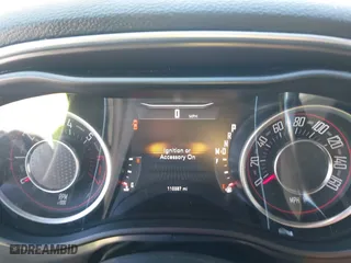 2015 Dodge Challenger R/T with VIN 2C3CDZAT7FH740541, listed as a IAAI auction lot 41239519 with 110,387 mi miles. Bid and sale history available at carsss.com. Image 7.