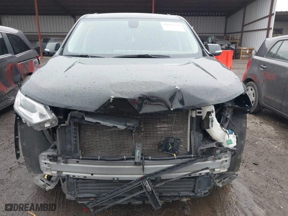 2018 Chevrolet Traverse LT Leather with VIN 1GNERHKW5JJ188108, listed as a IAAI auction lot 40993338 with 108,816 mi miles. Bid and sale history available at carsss.com. Image 13.