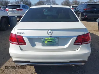 2014 Mercedes-Benz E 350 Sport with VIN WDDHF5KB5EB047622, listed as a IAAI auction lot 41688412 with 96,146 mi miles and . Bid and sale history available at carsss.com. Image 17.