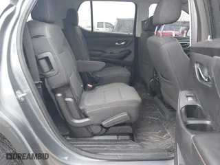 2020 Chevrolet Traverse LT Cloth with VIN 1GNEVGKW0LJ135468, listed as a IAAI auction lot 41679978 with 95,167 mi miles. Bid and sale history available at carsss.com. Image 8.