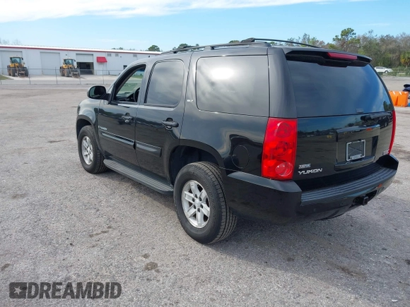 2009 GMC Yukon SLT 4SB with VIN 1GKFK33049R209059, listed as a IAAI auction lot 41673686 with 206,570 mi miles and . Bid and sale history available at DreamBid. Image 3.