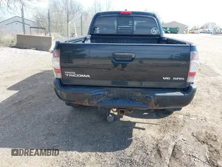 2009 Toyota Tacoma z VIN 5TEMU52N79Z662019, wystawiony jako IAAI lot #42101648 z przebiegiem 344 119 mil mil oraz . Historia ofert i sprzedaży dostępna na DreamBid. Obrazek 16.