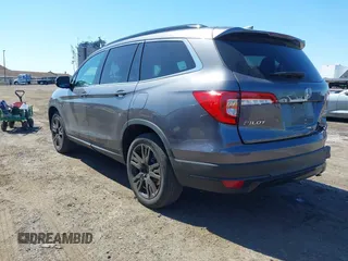 2021 Honda Pilot Special Edition z VIN 5FNYF6H27MB043638, wystawiony jako IAAI lot #42127878 z przebiegiem 50 401 mil mil oraz . Historia ofert i sprzedaży dostępna na DreamBid. Obrazek 3.