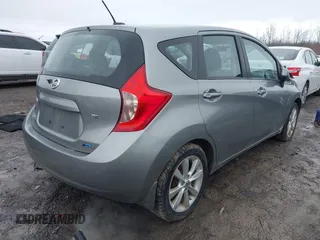 2014 Nissan Note S Plus z VIN 3N1CE2CP0EL383924, wystawiony jako IAAI lot #41729143 z przebiegiem 129 561 mil mil oraz . Historia ofert i sprzedaży dostępna na DreamBid. Obrazek 4.