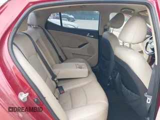 2015 Kia Optima EX z VIN 5XXGN4A70FG388809, wystawiony jako IAAI lot #39445702 z przebiegiem 117 001 mil mil oraz . Historia ofert i sprzedaży dostępna na DreamBid. Obrazek 8.