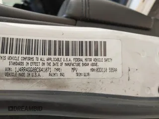 2011 Jeep Grand Cherokee Laredo с VIN 1J4RR4GG0BC641071, выставлен на аукционе IAAI как лот 42460718 с пробегом Не указан миль и . История ставок и продаж доступна на DreamBid. Изображение 9.