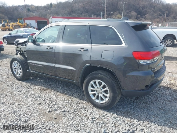 2015 Jeep Grand Cherokee Altitude with VIN 1C4RJFAG9FC796385, listed as a IAAI auction lot 41849193 with 111,739 mi miles. Bid and sale history available at carsss.com. Image 3.