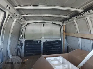 2007 Chevrolet Express Cargo Van with VIN 1GCGG25V471112976, listed as a IAAI auction lot 42130661 with 256,004 mi miles. Bid and sale history available at carsss.com. Image 8.