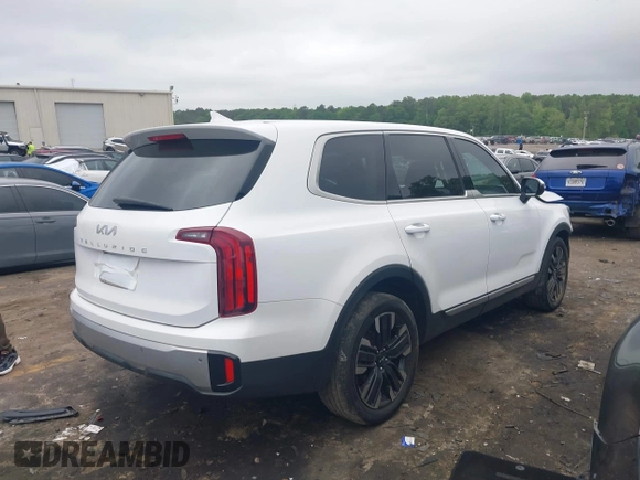 2024 Kia Telluride LX z VIN 5XYP24GC1RG411138, wystawiony jako IAAI lot #42144580 z przebiegiem Nie podano mil oraz . Historia ofert i sprzedaży dostępna na DreamBid. Obrazek 4.